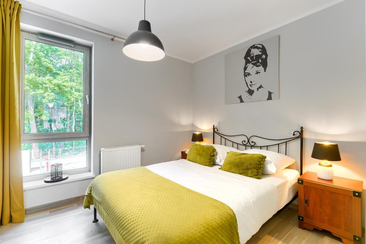 Apartament Bursztynowy Rezydencja Park Мельно Экстерьер фото