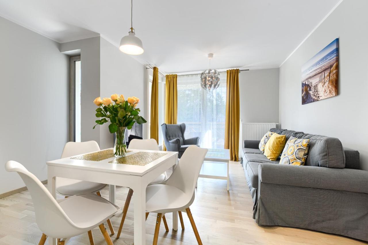 Apartament Bursztynowy Rezydencja Park Мельно Экстерьер фото